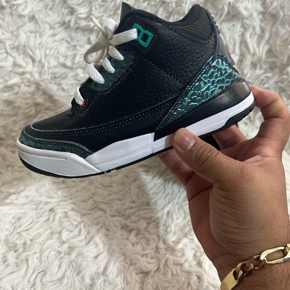 NIKE Jordan Pre-School Air Jordan 3 Retro KIDS SIZE 12C -Black | Siren Red | Hyp - Picture 3 of 13